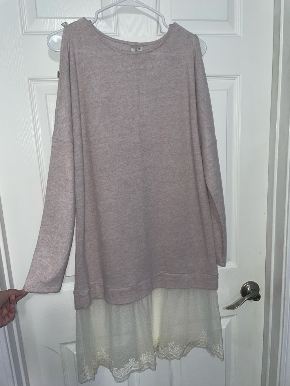 LC Lauren Conrad Dusty Pink Lace-Hem Tunic Sweater Dress (Small)